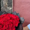 ramo de 50 rosas rojas ramo de 50 rosas rojas